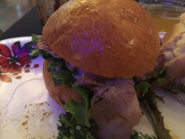 Delicious_burger.jpg