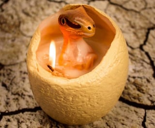 hatching-dinosaur-candle-1.jpg